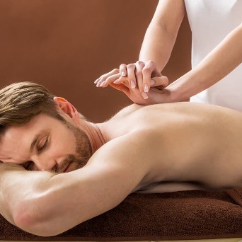 Swedish Massage in Gurukul Road Ahmedabad
